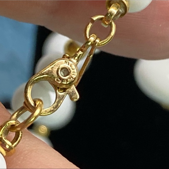 Vintage Monet White Beaded Necklace ~ Bracelet & Earrings❣️ - Picture 5 of 7